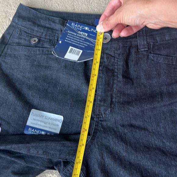 New Bandolino tummy control Bermuda - Picture 10 of 16